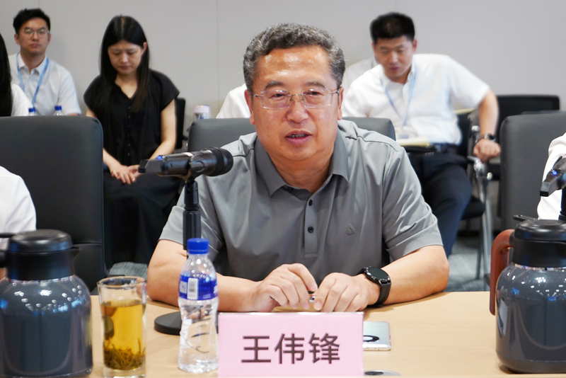 DSC02373.jpg DSC02373.jpg